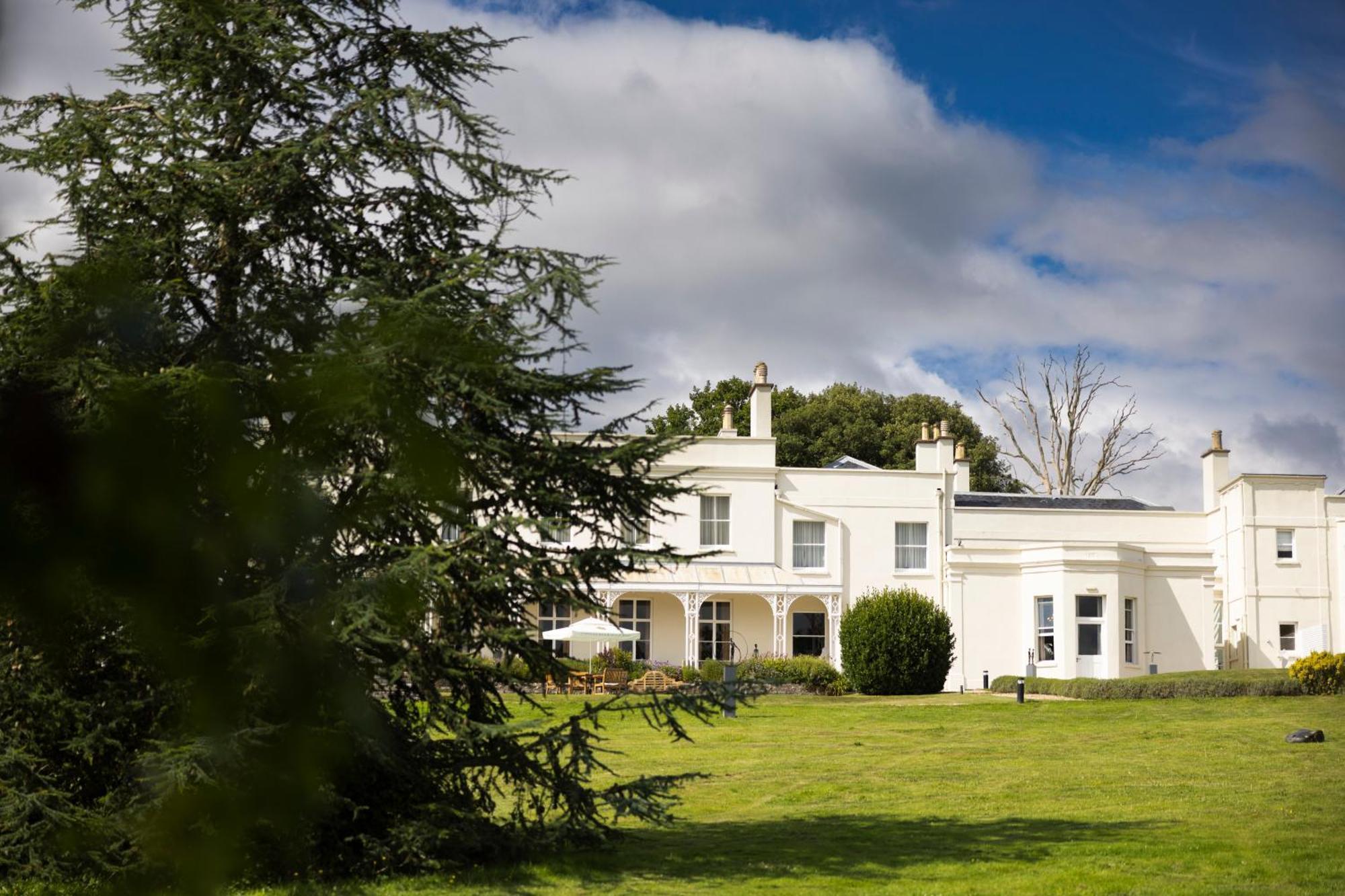 Lympstone Manor Hotel Restaurant & Vineyard - Relais & Chateaux Ексмут Екстериор снимка